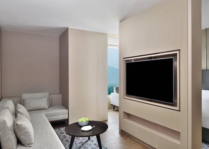 Marriott Hotel 5*